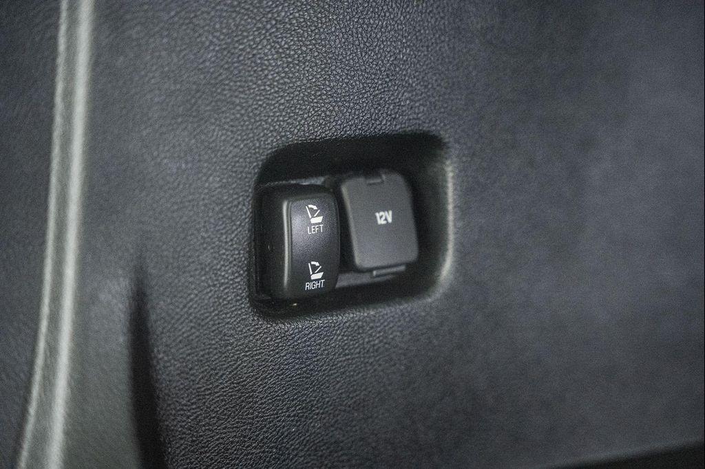 used 2022 Ford Edge car, priced at $18,500