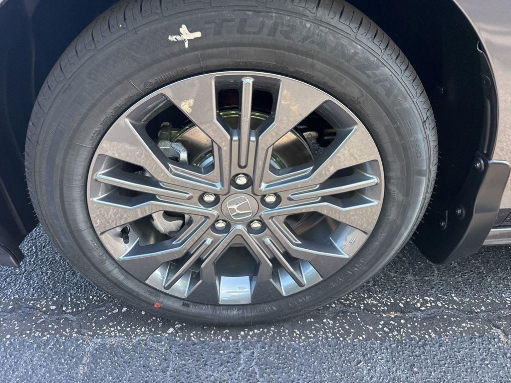 new 2026 Honda Odyssey car, priced at $46,520