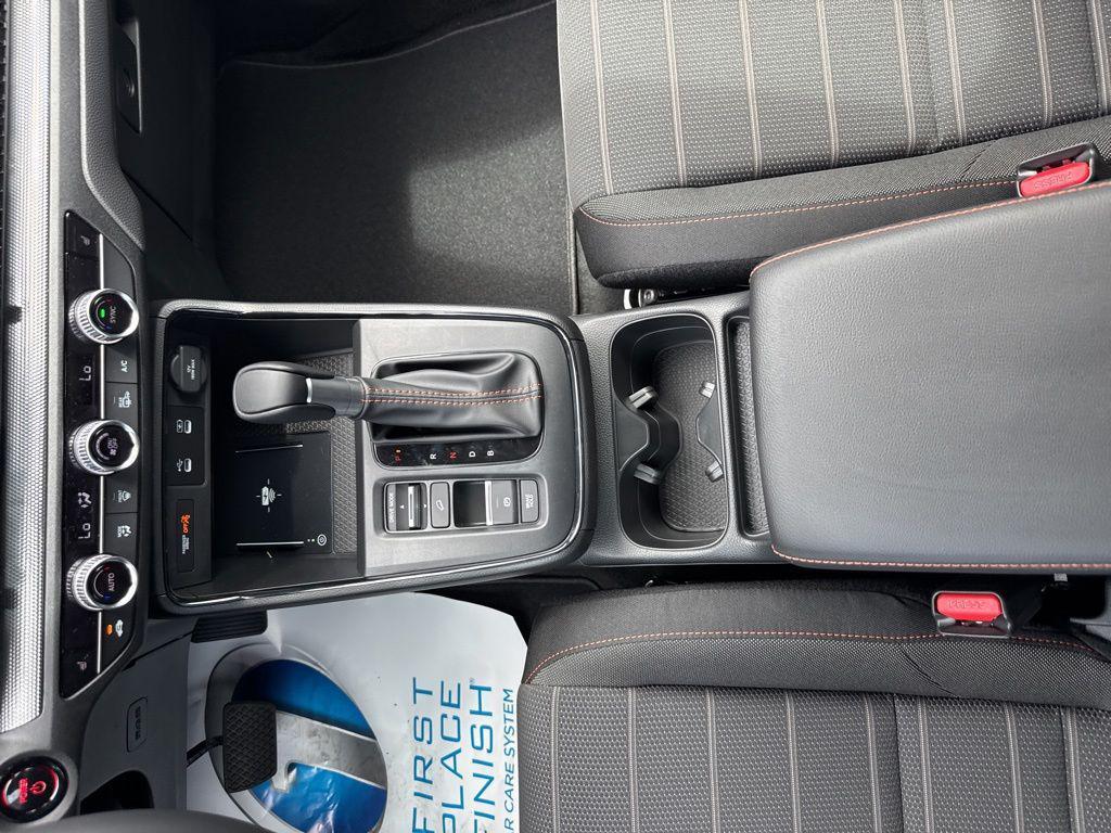 new 2026 Honda CR-V Hybrid car, priced at $37,080