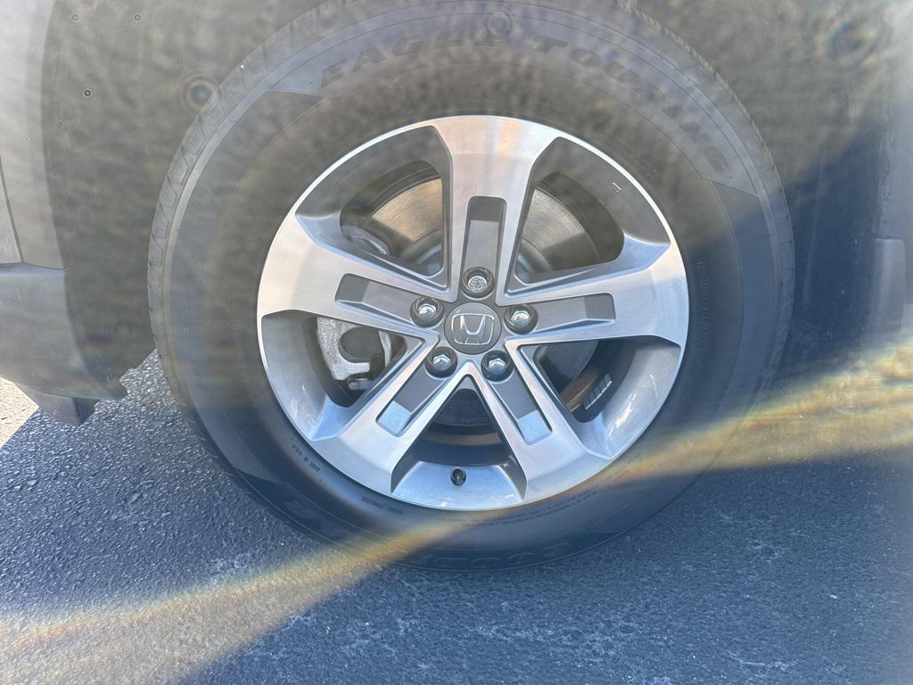 used 2025 Honda Pilot car, priced at $43,000