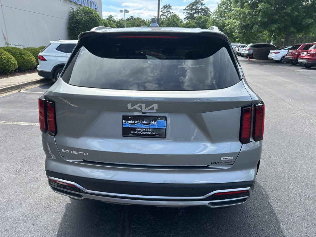 used 2023 Kia Sorento Hybrid car, priced at $29,000
