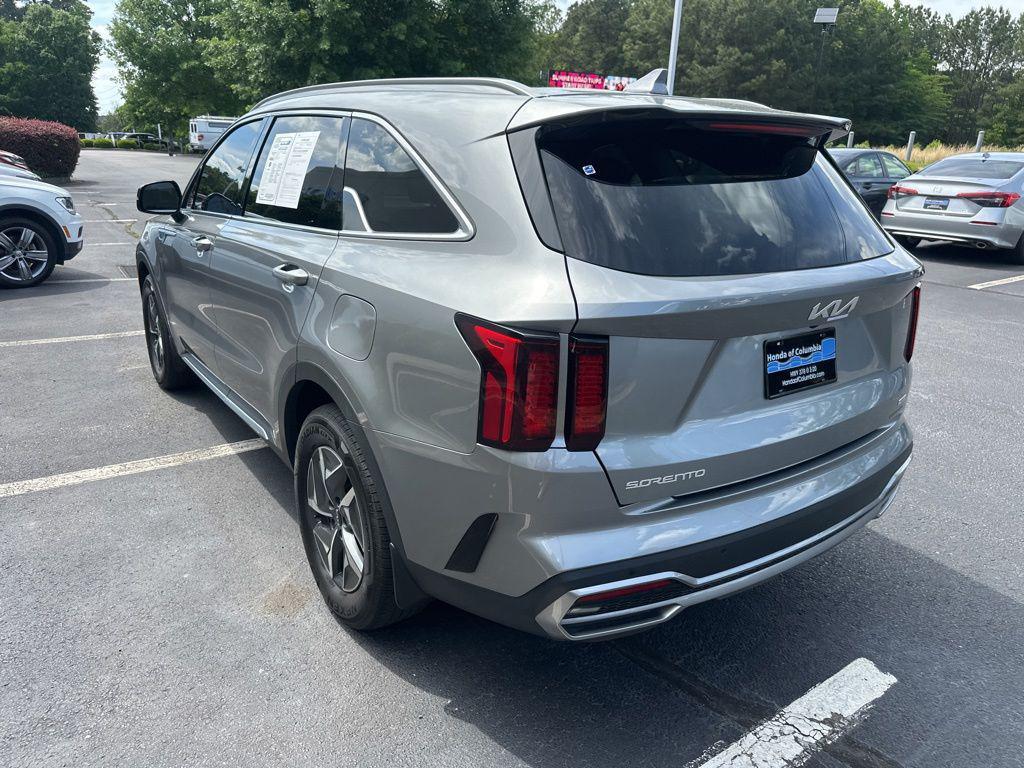 used 2023 Kia Sorento Hybrid car, priced at $29,000