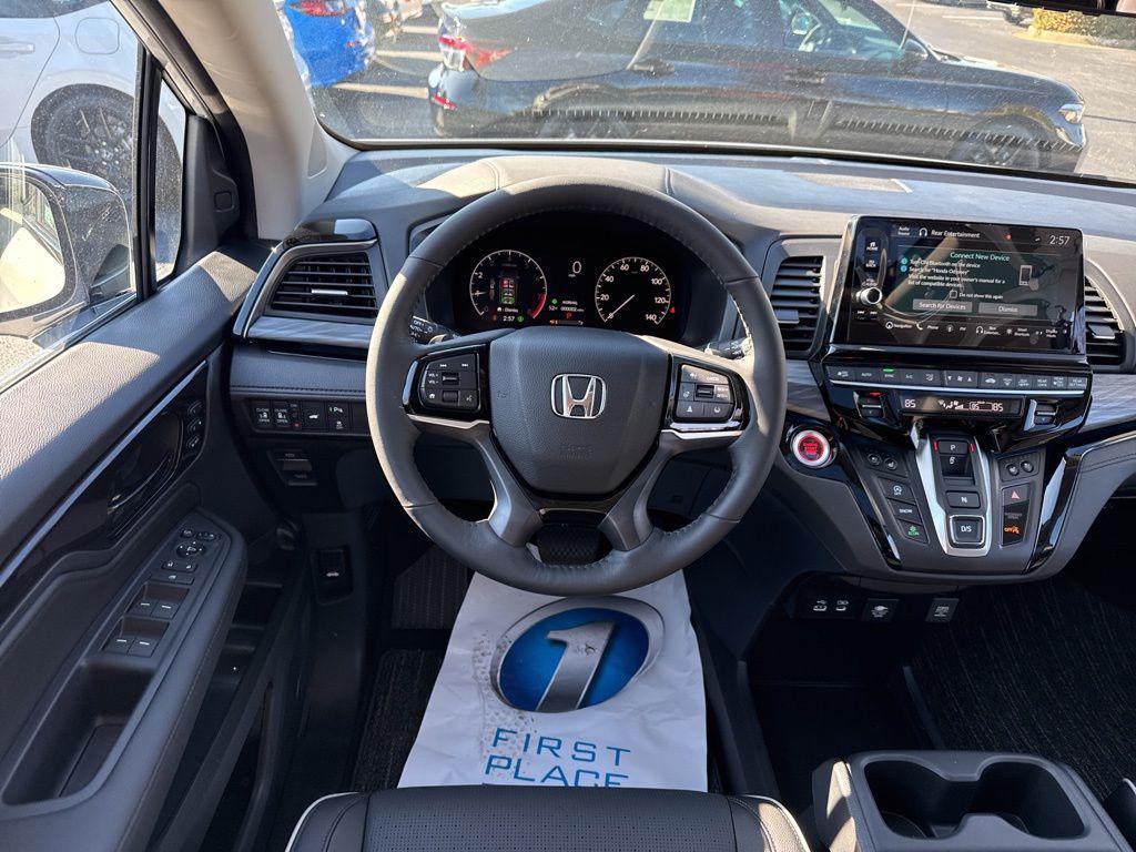 new 2026 Honda Odyssey car, priced at $50,353