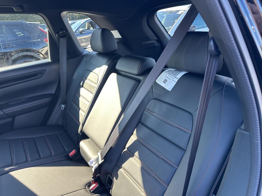 new 2026 Honda CR-V Hybrid car, priced at $38,277