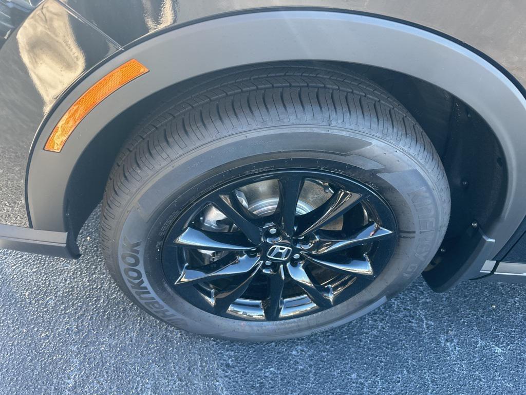 new 2026 Honda CR-V Hybrid car, priced at $38,277