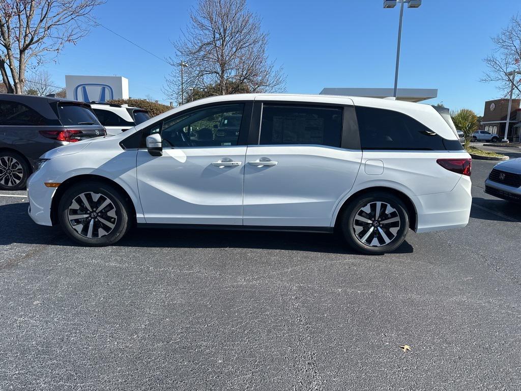 new 2026 Honda Odyssey car, priced at $42,180