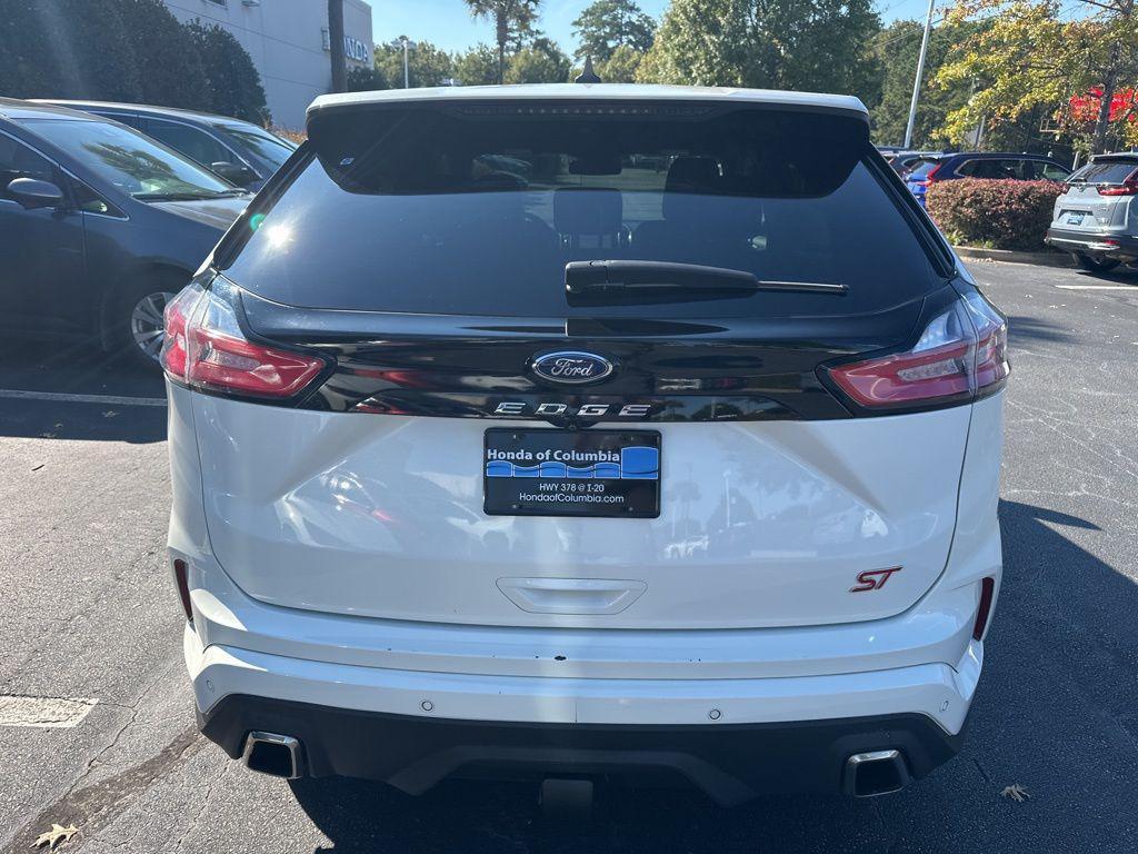 used 2022 Ford Edge car, priced at $30,000