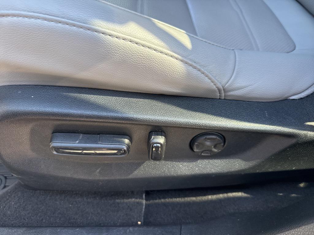 used 2019 Honda CR-V car, priced at $26,000