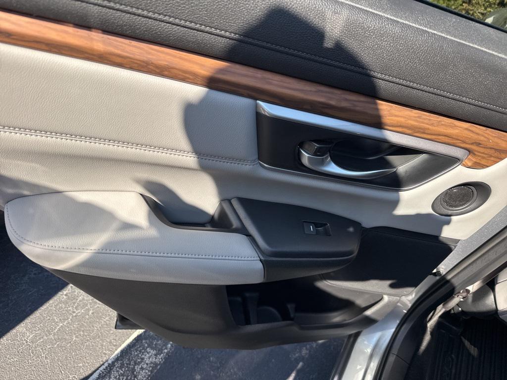 used 2019 Honda CR-V car, priced at $26,000