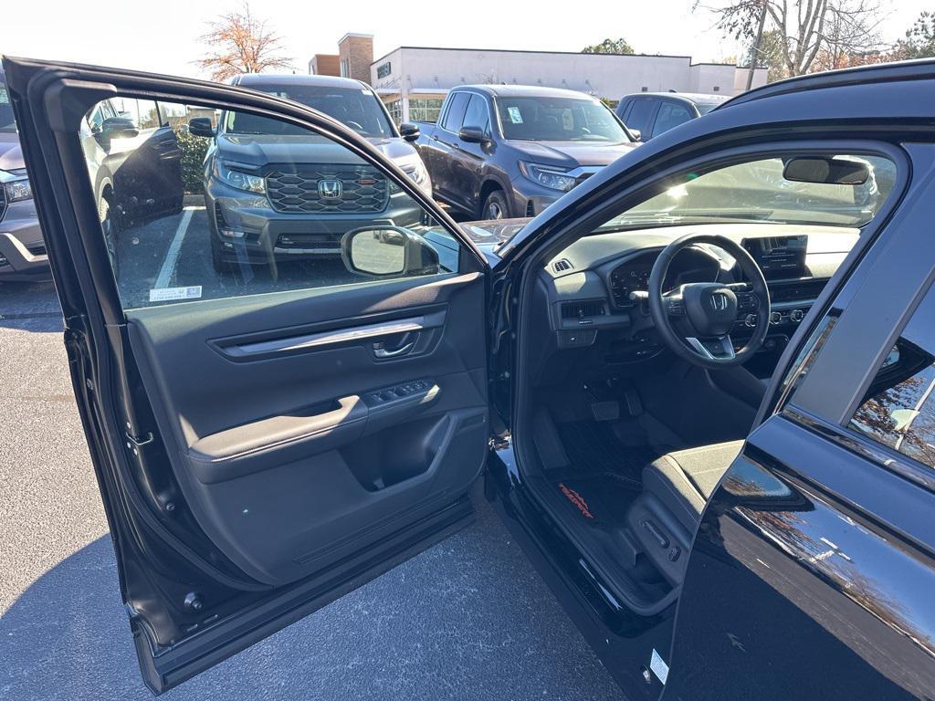 new 2026 Honda CR-V Hybrid car, priced at $37,872