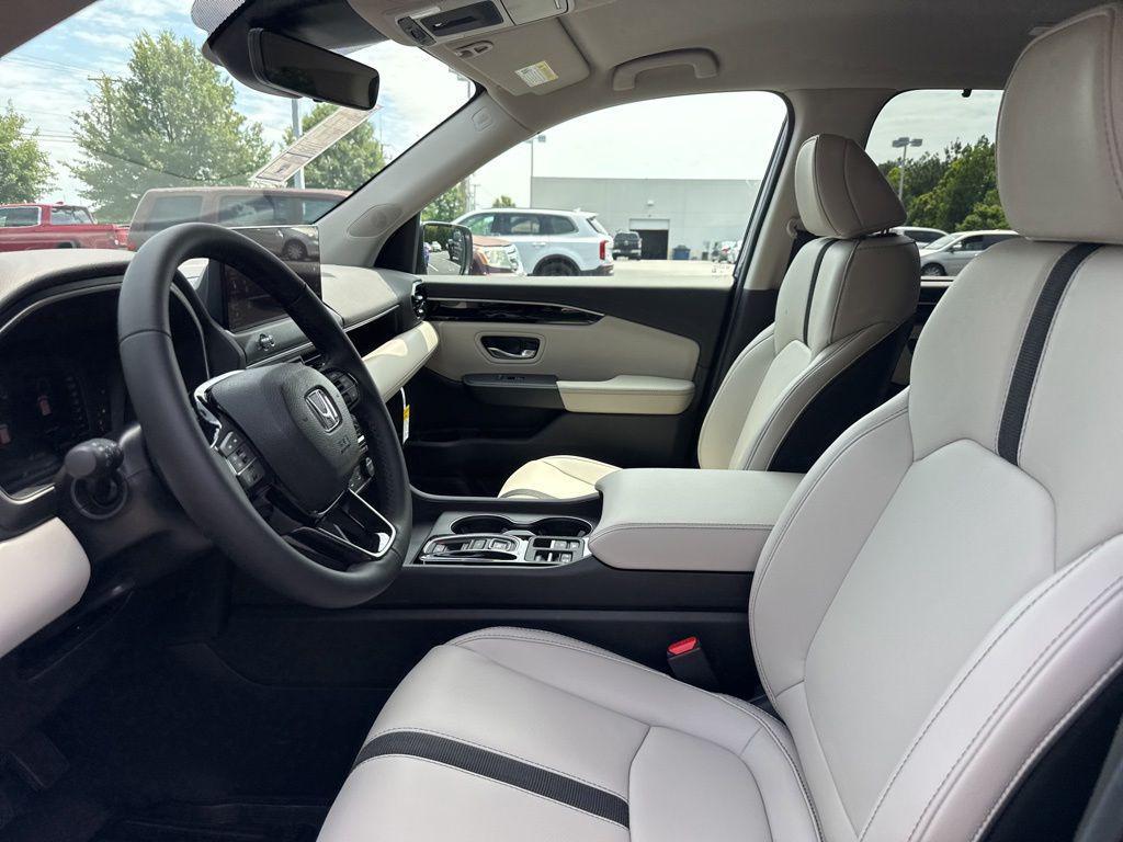 new 2026 Honda Pilot car, priced at $46,190