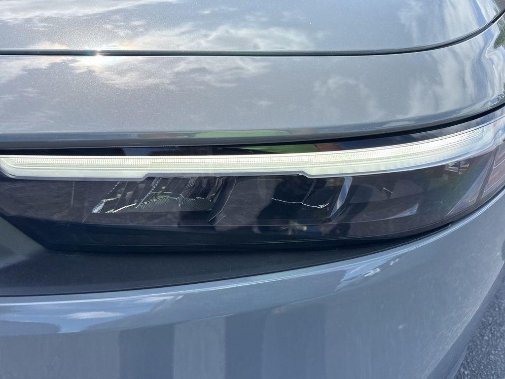 new 2026 Honda Accord Hybrid car, priced at $35,392