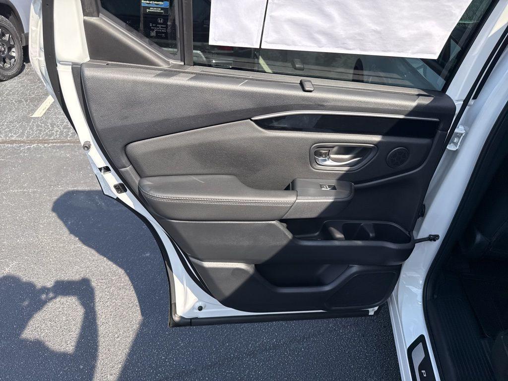 new 2026 Honda Pilot car, priced at $44,899