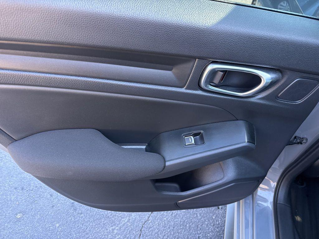 used 2025 Honda Civic Si car, priced at $31,589