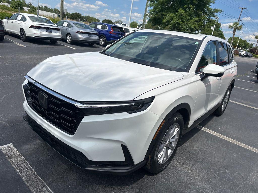 used 2025 Honda CR-V car, priced at $34,000