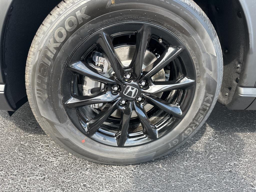 new 2026 Honda CR-V Hybrid car, priced at $38,222