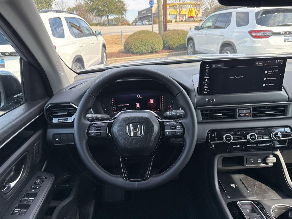 new 2026 Honda Pilot car, priced at $45,445