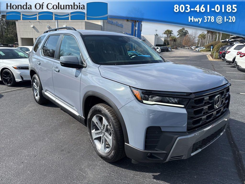 new 2026 Honda Pilot car, priced at $45,445