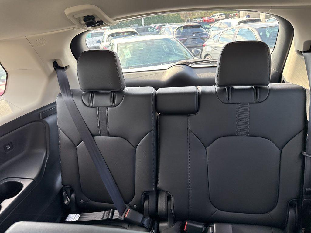 new 2026 Honda Pilot car, priced at $45,445