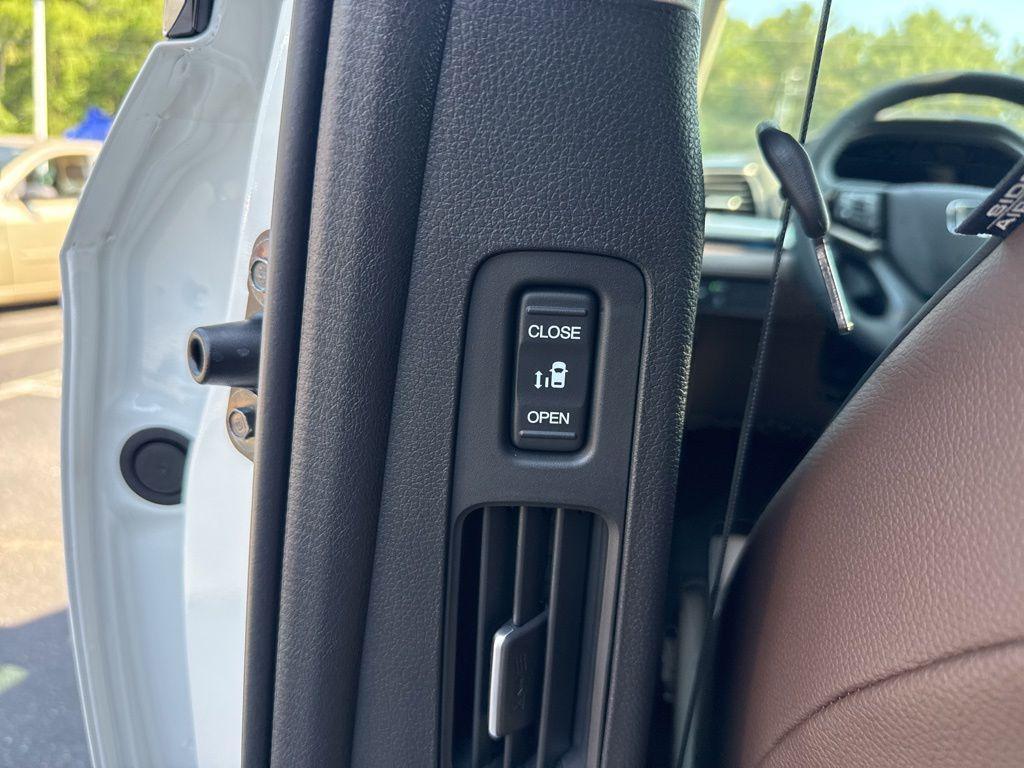 new 2026 Honda Odyssey car, priced at $48,445