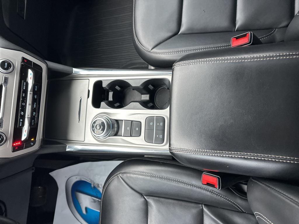 used 2022 Ford Explorer car, priced at $21,000