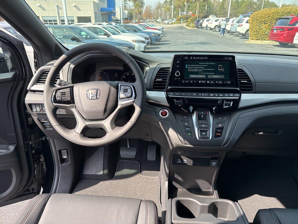 new 2026 Honda Odyssey car, priced at $43,557