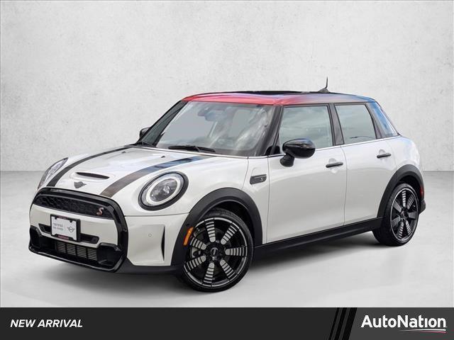 used 2024 MINI Hardtop car, priced at $27,995