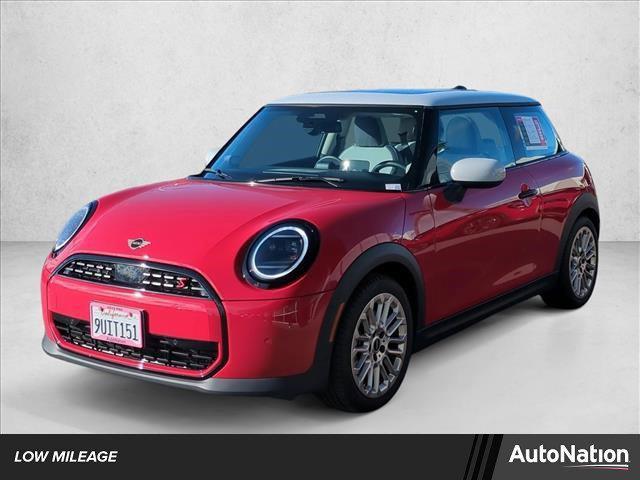 used 2025 MINI Hardtop car, priced at $32,988