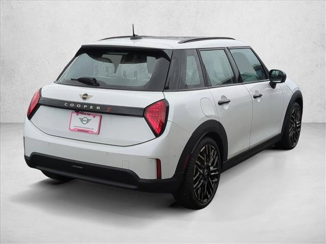 new 2026 MINI Hardtop car, priced at $43,105
