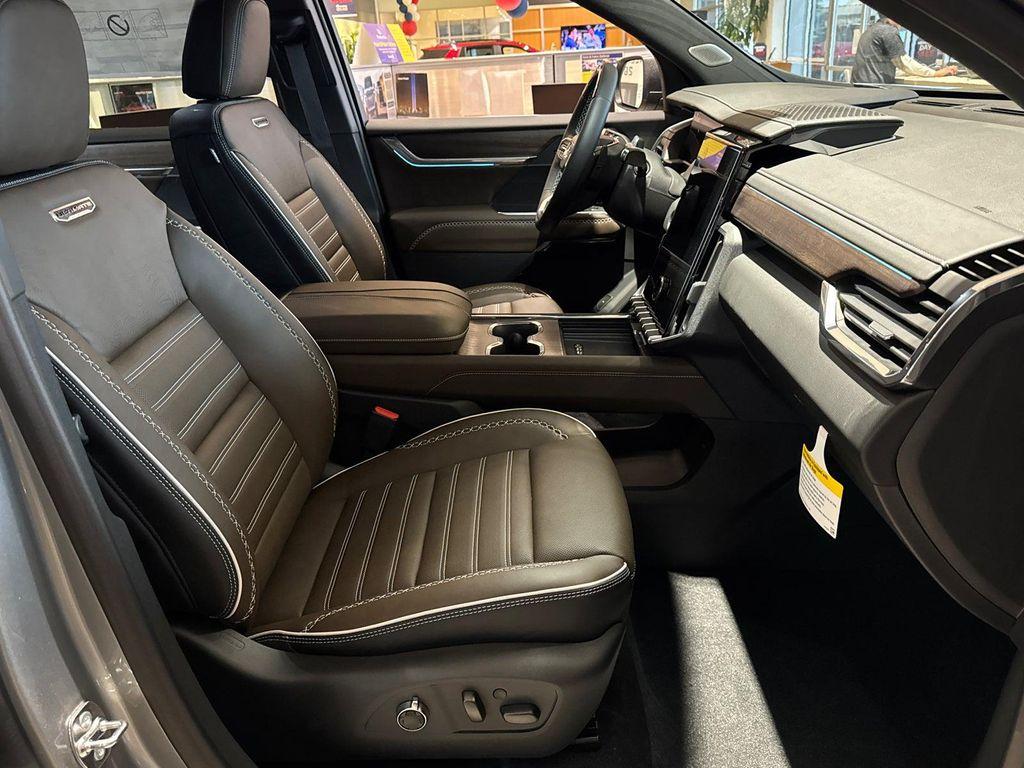 new 2026 GMC Acadia car, priced at $65,016
