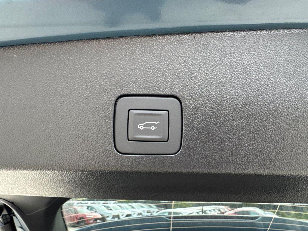new 2026 Buick Encore GX car, priced at $27,282