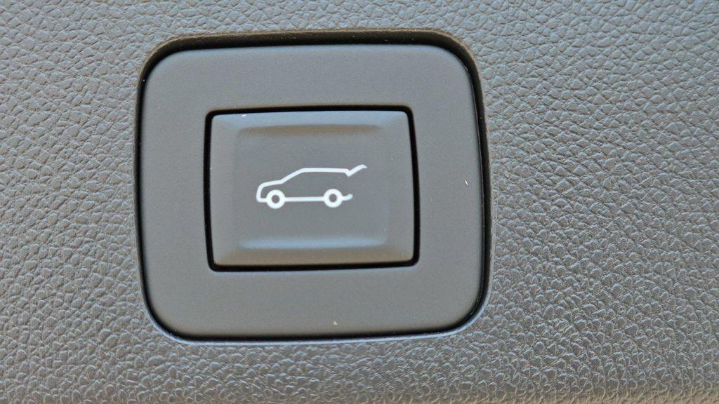 used 2025 Buick Encore GX car, priced at $26,942