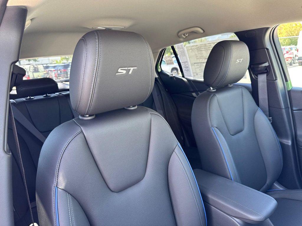 new 2026 Buick Encore GX car, priced at $29,182