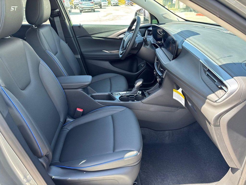 new 2026 Buick Encore GX car, priced at $29,182