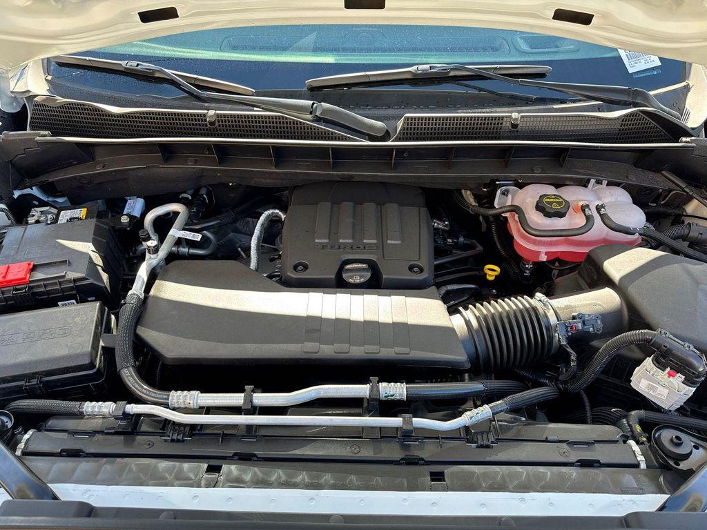 new 2026 GMC Sierra 1500 car, priced at $31,497