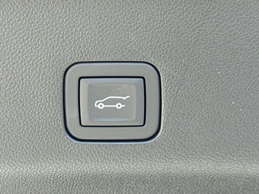 new 2026 GMC Yukon XL car, priced at $95,801