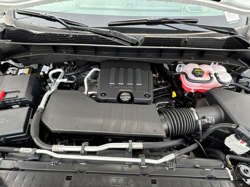 new 2026 GMC Sierra 1500 car, priced at $34,332