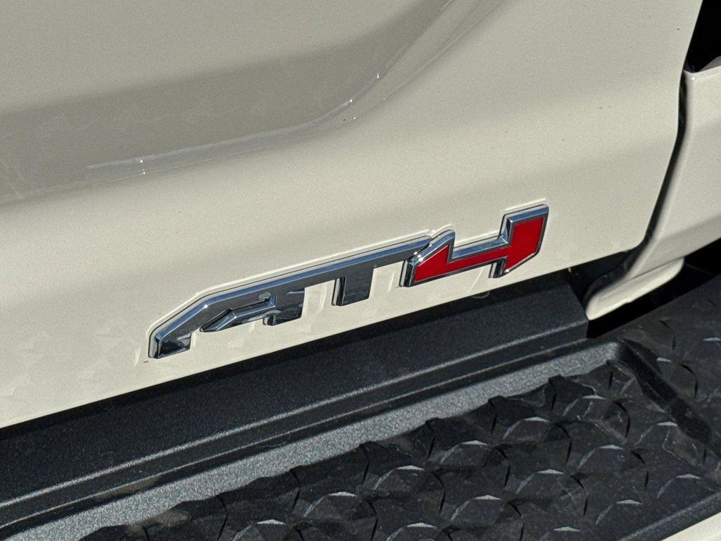 new 2026 GMC Canyon car, priced at $46,531