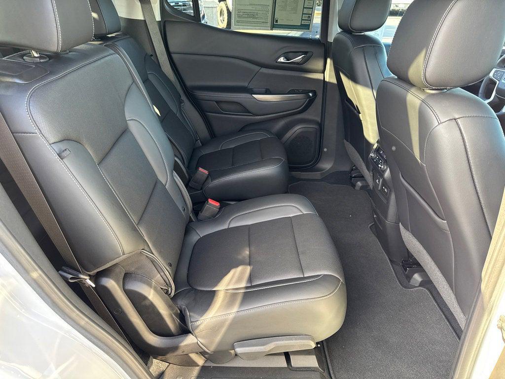 used 2022 GMC Acadia car, priced at $25,533