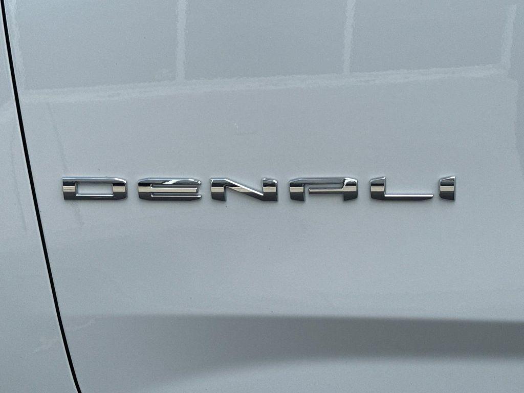 new 2026 GMC Yukon XL car, priced at $98,066