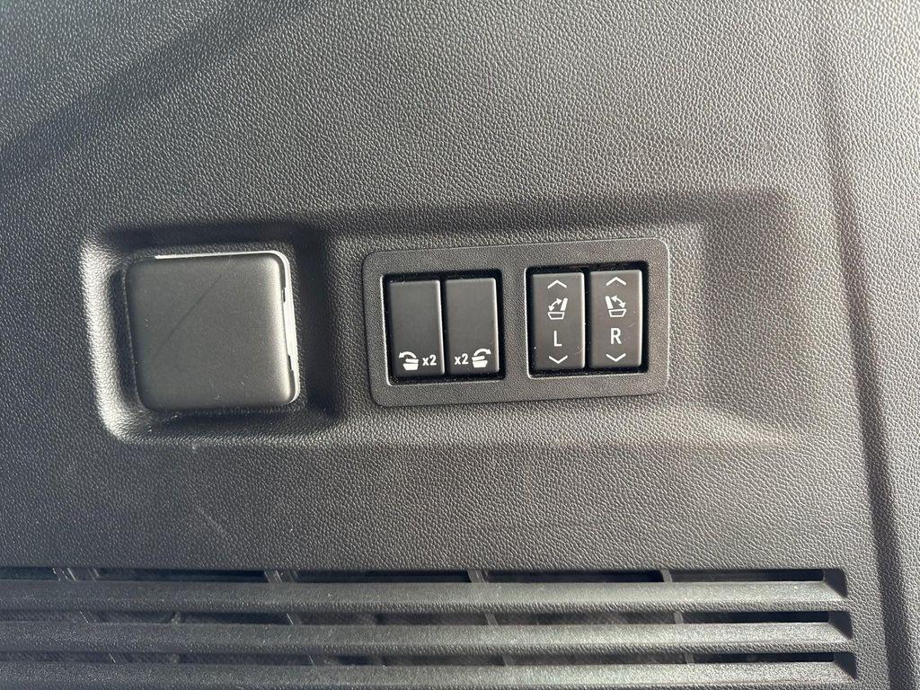 used 2021 Chevrolet Tahoe car, priced at $41,028