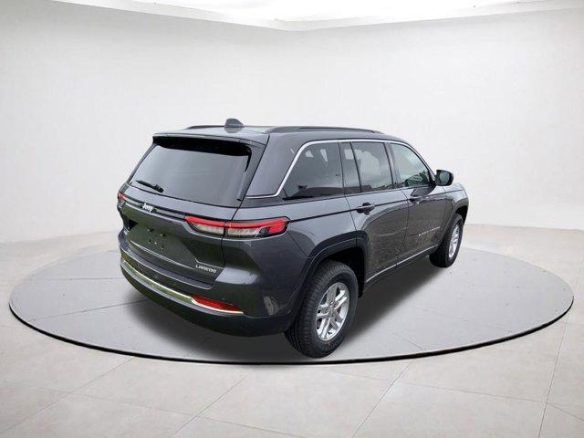 new 2025 Jeep Grand Cherokee car, priced at $38,815