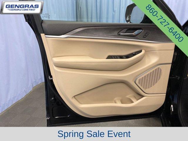 used 2025 Jeep Grand Cherokee car, priced at $39,845