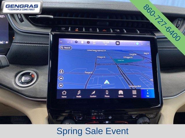 used 2025 Jeep Grand Cherokee car, priced at $39,295