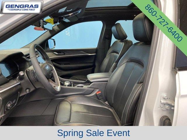 used 2025 Jeep Grand Cherokee car, priced at $36,990