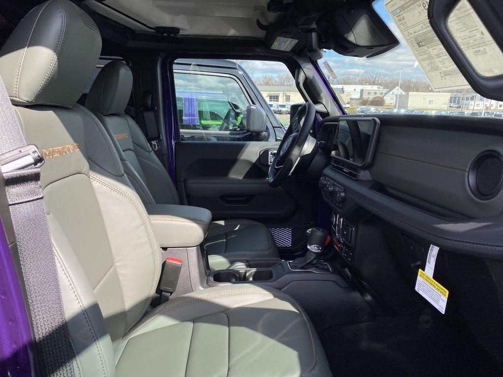 new 2026 Jeep Gladiator car, priced at $62,508