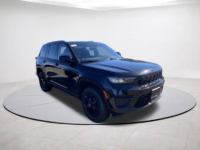 new 2025 Jeep Grand Cherokee car, priced at $44,394