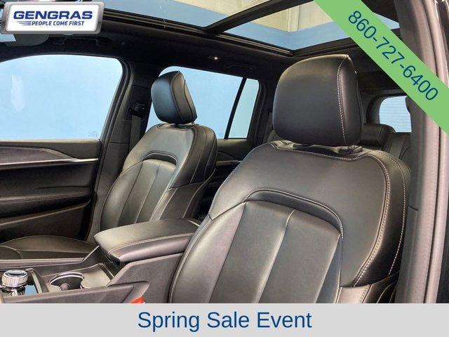 used 2025 Jeep Grand Cherokee car, priced at $39,495