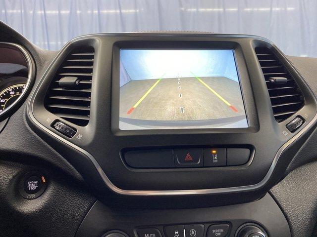 used 2022 Jeep Cherokee car, priced at $26,299