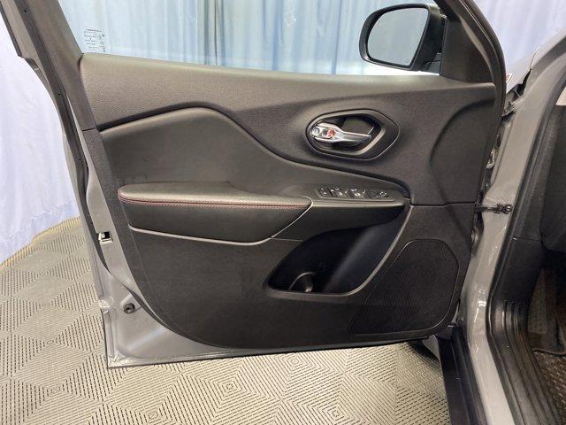 used 2022 Jeep Cherokee car, priced at $26,299